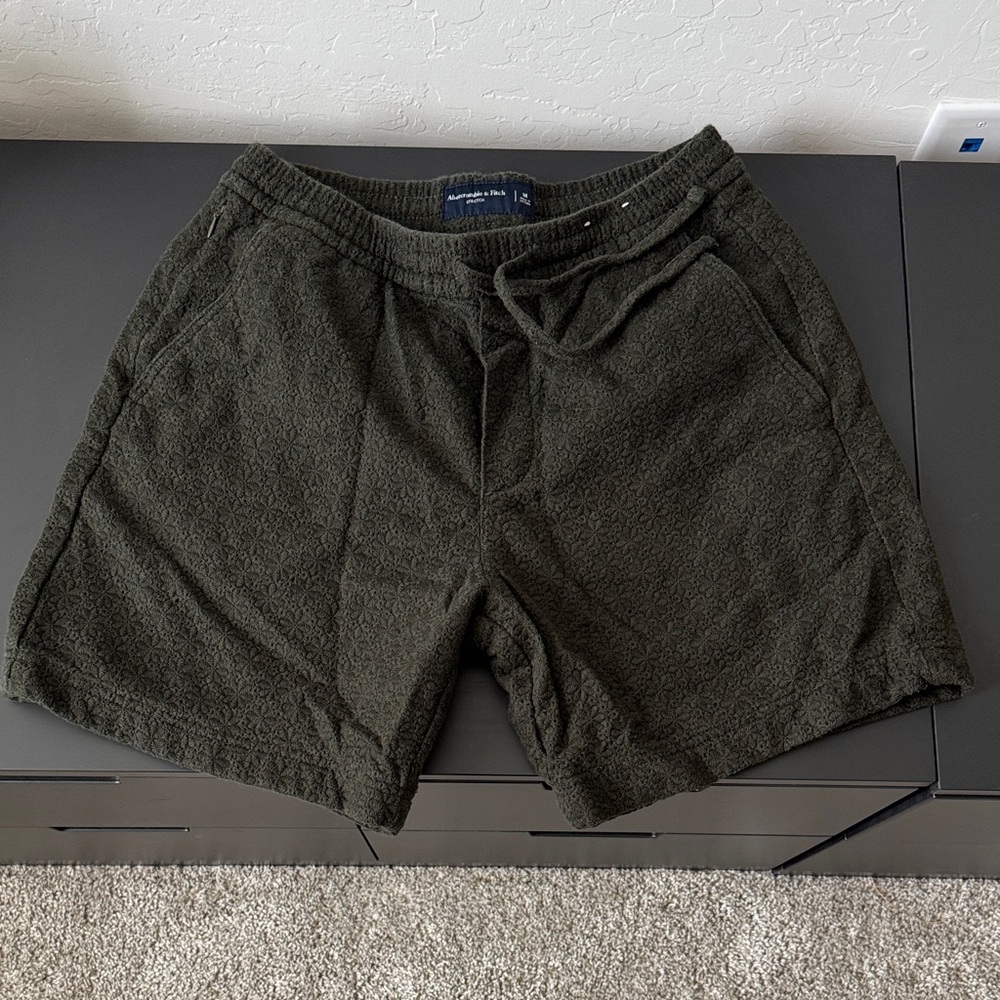 Abercrombie & Fitch Men's Dark Green Athletic Shorts